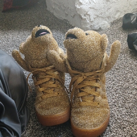 Jeremy Scott x Adidas Other - Adidas Jeremy Scott Gold Teddy Bear Sneakers